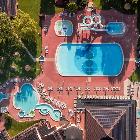 샬레 House With Private Sauna