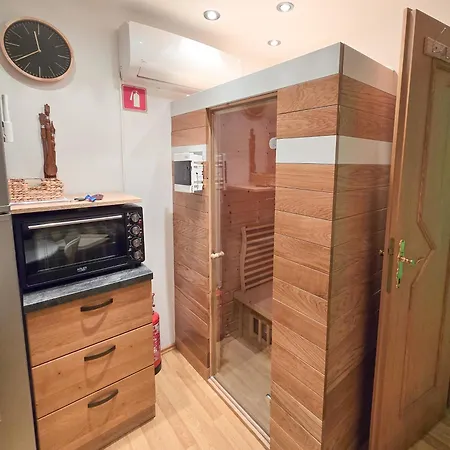 בקתה House בנובצי