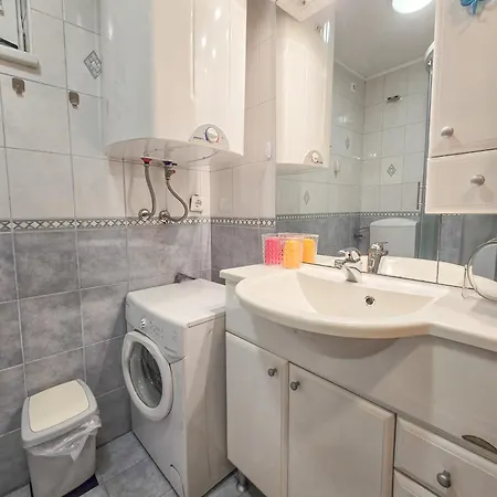 House With Private Sauna 샬레 *