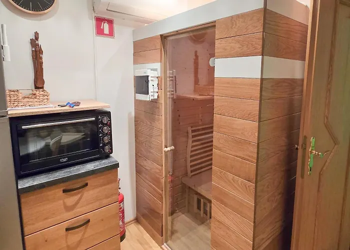 בקתה House בנובצי